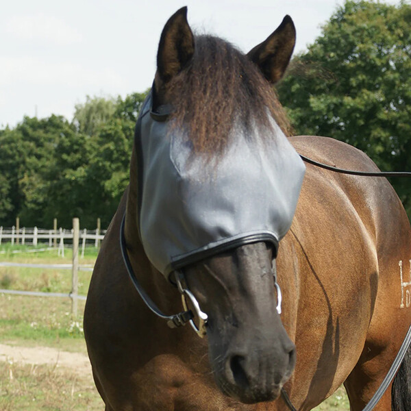 InnoHorse Lichtschutzmaske SUN BLOCK 77% ohne Ohren